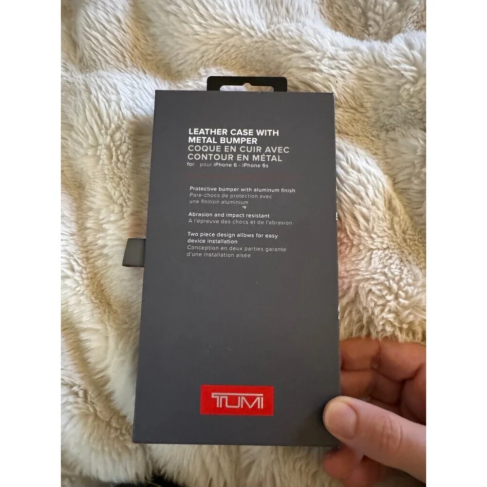 Tumi Genuine Leather Folio Case for iPhone 6 and iPhone 6S